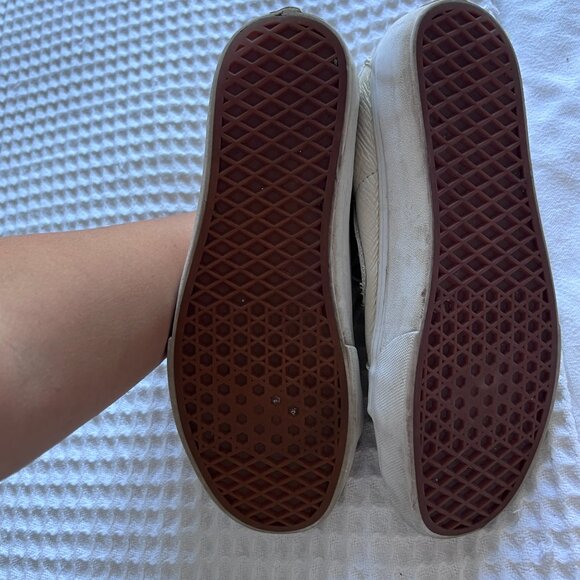 Vans Cream Leather Sk8-Hi Slim Sneaker - Picture 7 of 7